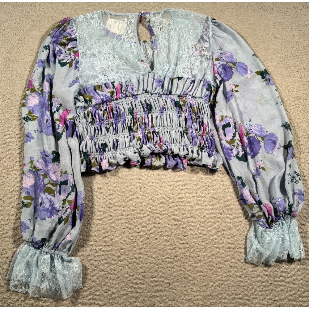 Free People Top Blouse Women Large Daphne Blue‎ Floral Lace Smocked Cropped Boho - Picture 2 of 10